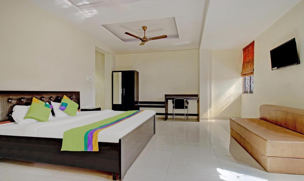 Hôtel Treebo Trend Wedding Bells Kanpur Extérieur photo
