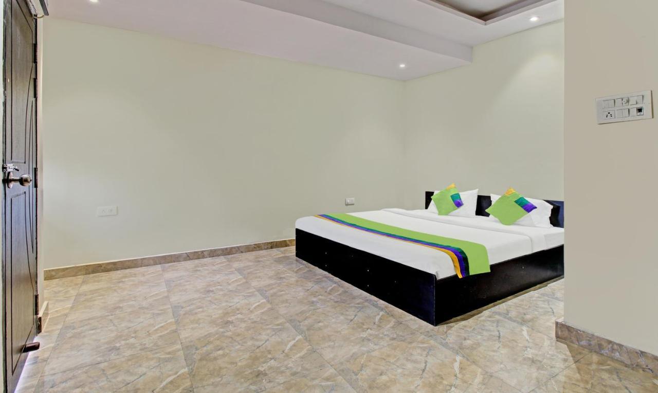 Hôtel Treebo Trend Wedding Bells Kanpur Extérieur photo