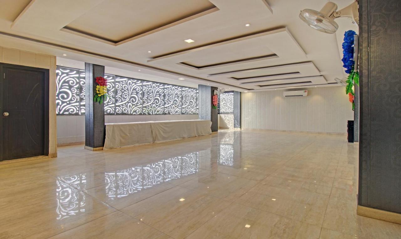 Hôtel Treebo Trend Wedding Bells Kanpur Extérieur photo