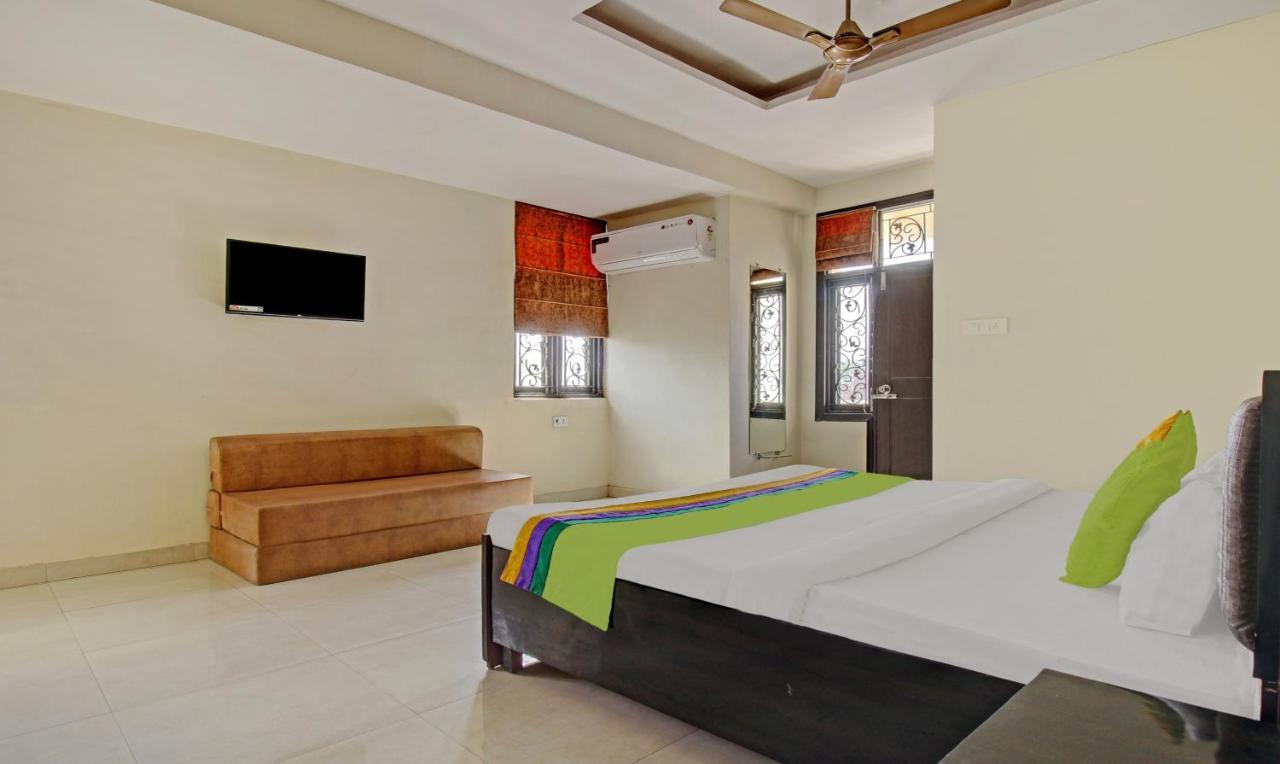 Hôtel Treebo Trend Wedding Bells Kanpur Extérieur photo